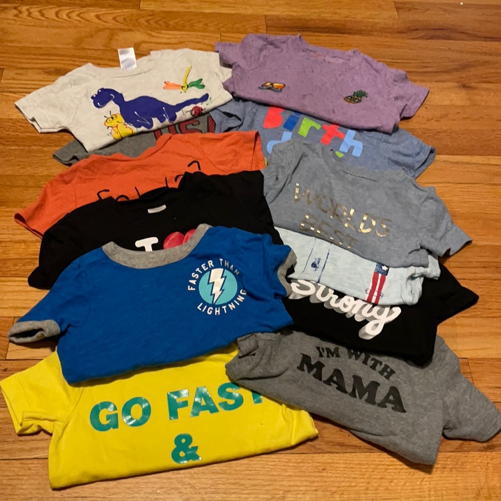 12 t-shirts